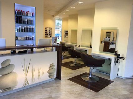 Haarsalon Clip - Ihr Friseur in Friedland - Impressionen